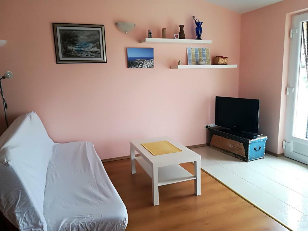 Apartman Rosanda Premuda Exterior photo