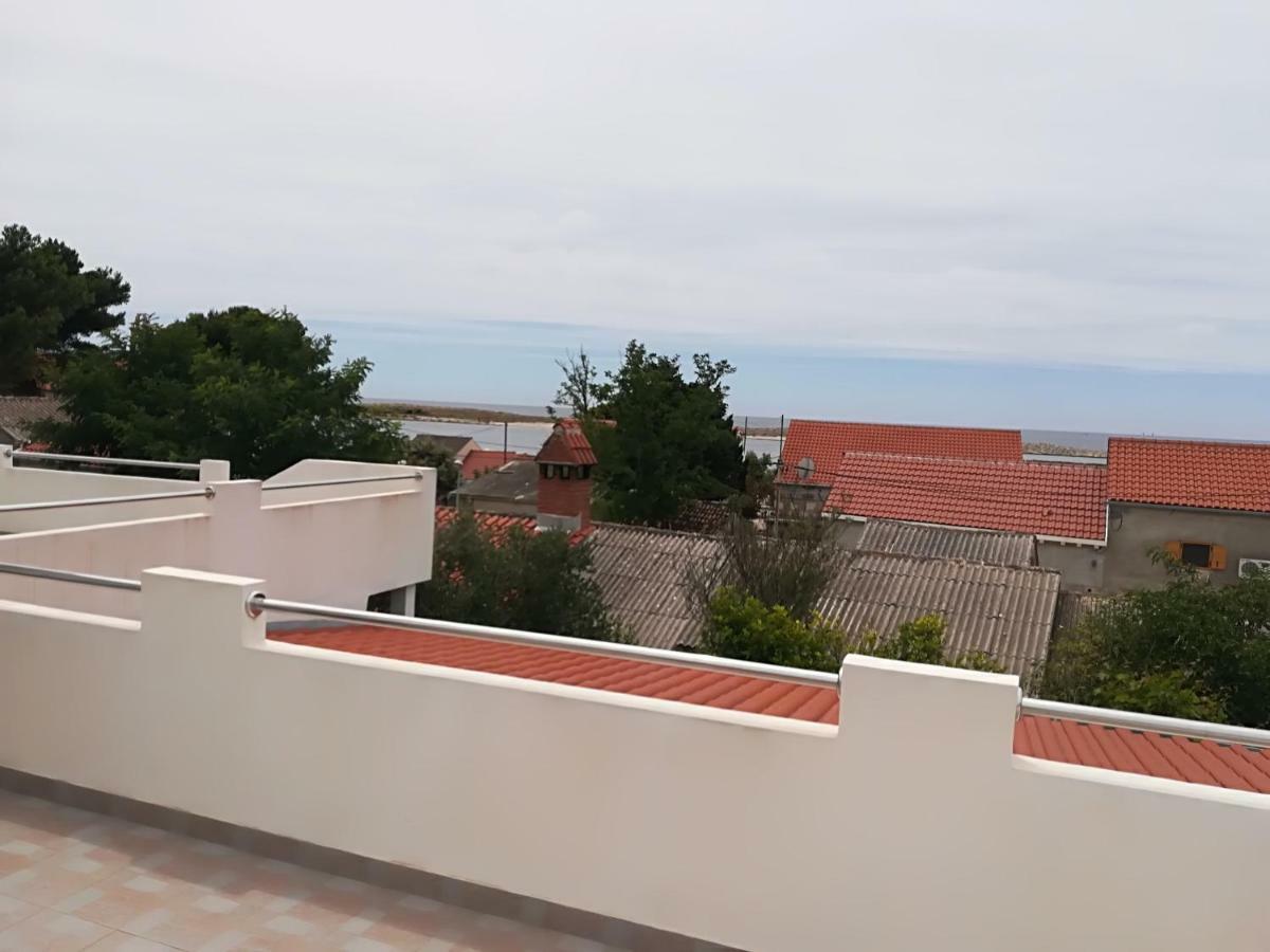 Apartman Rosanda Premuda Exterior photo